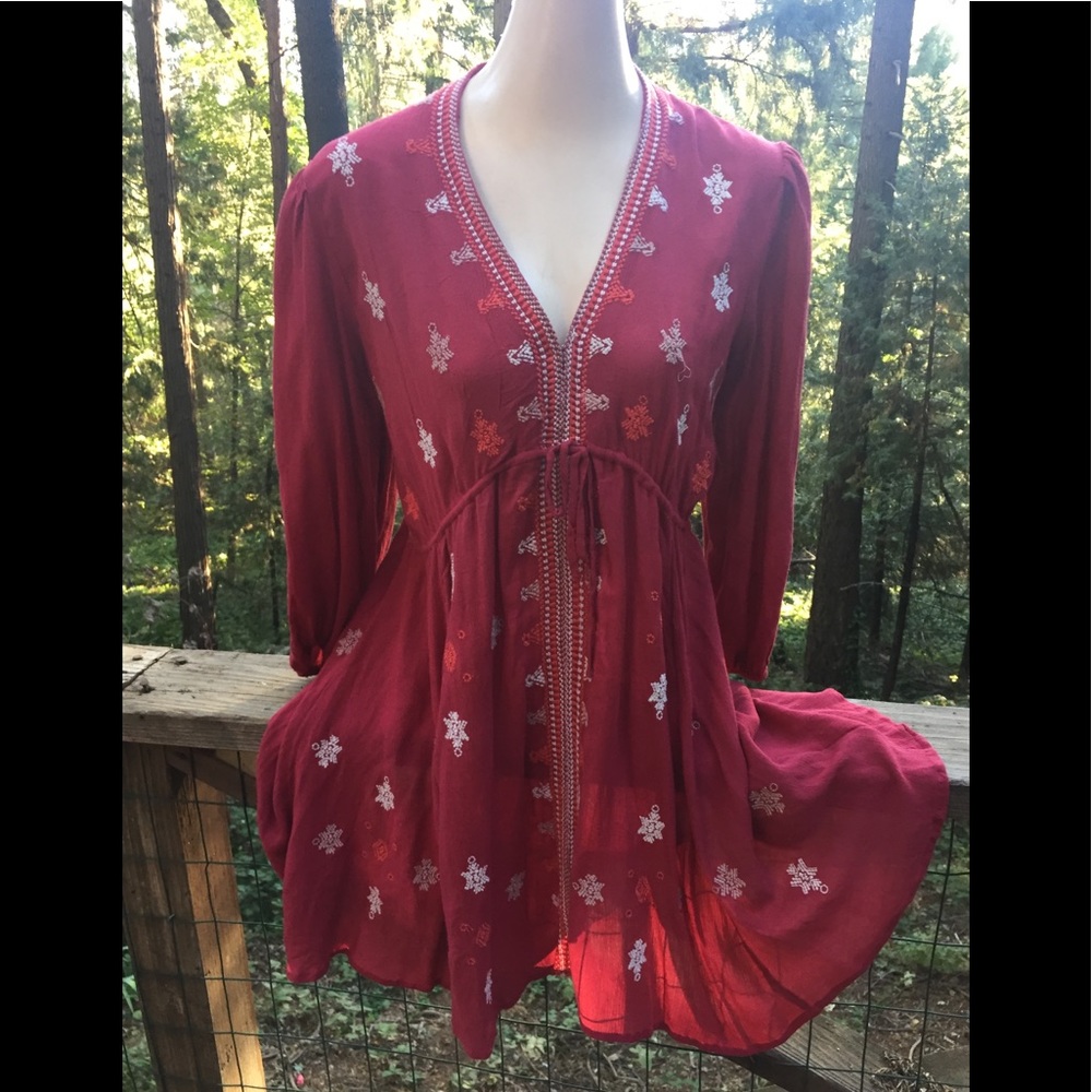 Free People bohemian style blouse top HP23 burgundy maroon mini dress